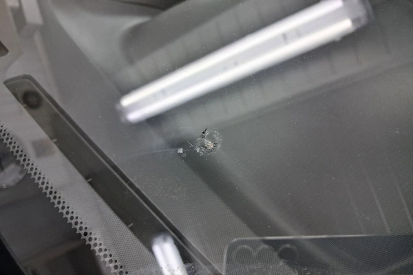 Dependable auto glass shop